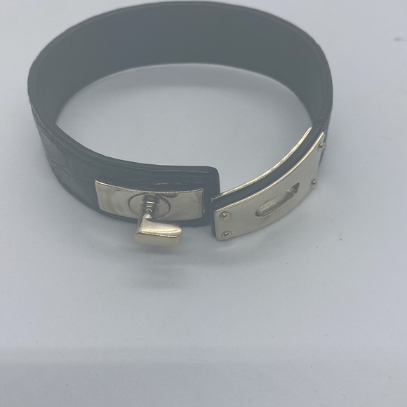 GUCCI - Picture 8 of 15